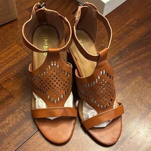 Bamboo Cutout Heels